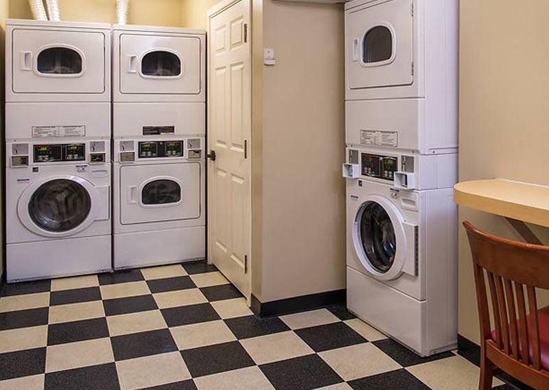 Extended Stay America Suites - Chantilly - Dulles Bagian luar foto